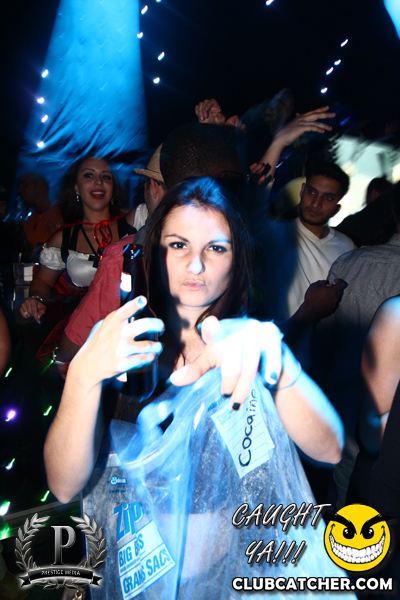 Gravity Soundbar nightclub photo 139 - November 1st, 2013