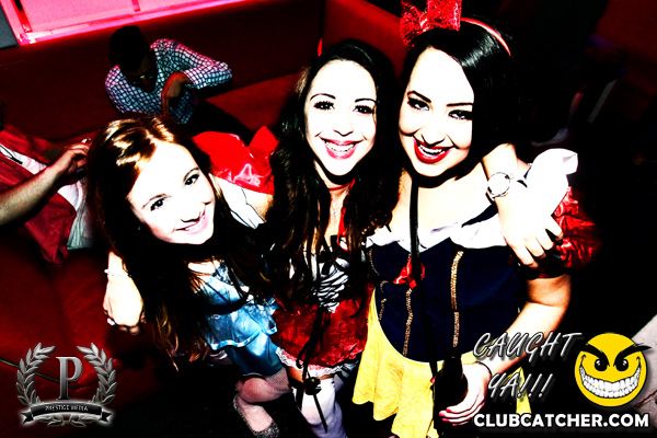 Gravity Soundbar nightclub photo 22 - November 1st, 2013