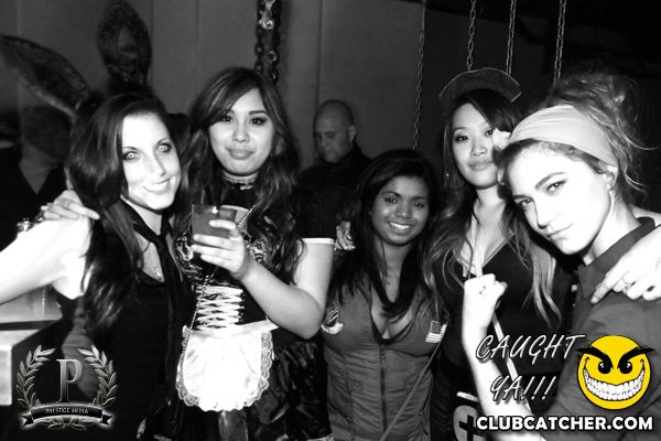 Gravity Soundbar nightclub photo 29 - November 1st, 2013