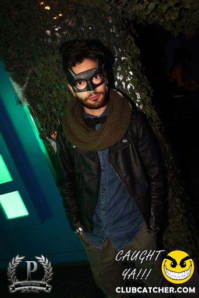 Gravity Soundbar nightclub photo 72 - November 1st, 2013