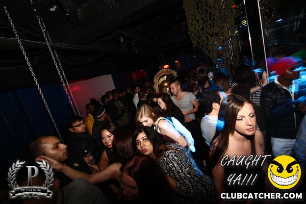 Gravity Soundbar nightclub photo 74 - November 1st, 2013