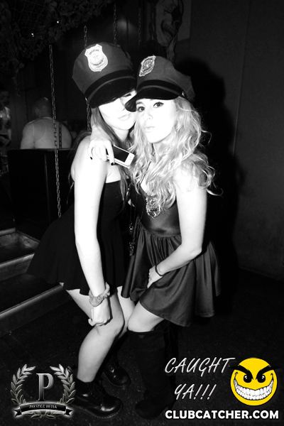 Gravity Soundbar nightclub photo 77 - November 1st, 2013