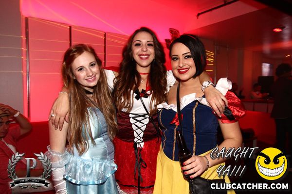 Gravity Soundbar nightclub photo 89 - November 1st, 2013