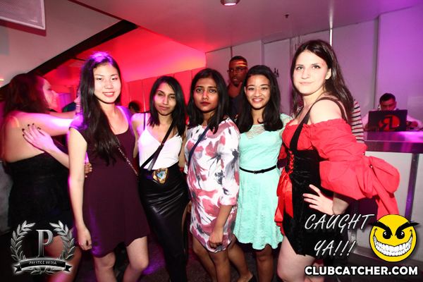 Gravity Soundbar nightclub photo 98 - November 1st, 2013