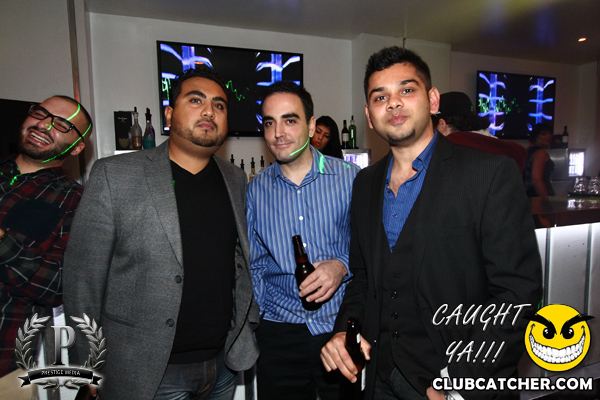 Gravity Soundbar nightclub photo 110 - November 8th, 2013