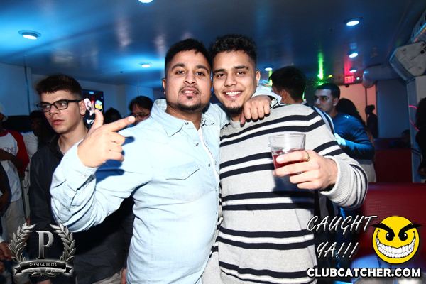 Gravity Soundbar nightclub photo 116 - November 8th, 2013