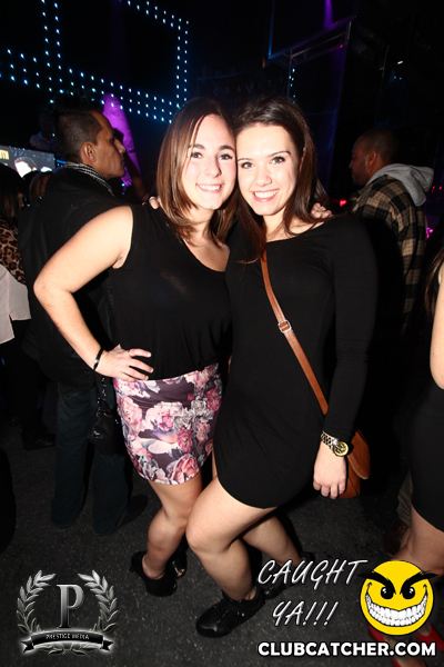 Gravity Soundbar nightclub photo 15 - November 8th, 2013