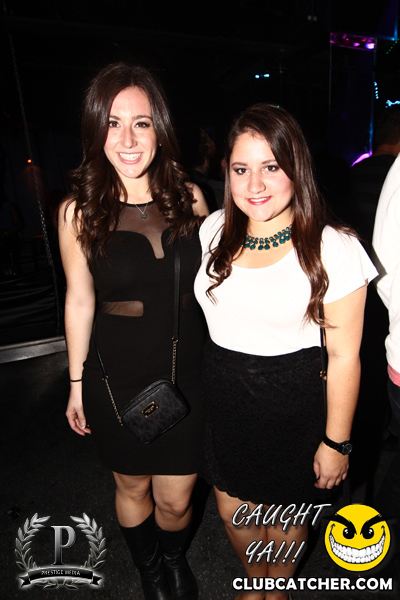 Gravity Soundbar nightclub photo 32 - November 8th, 2013