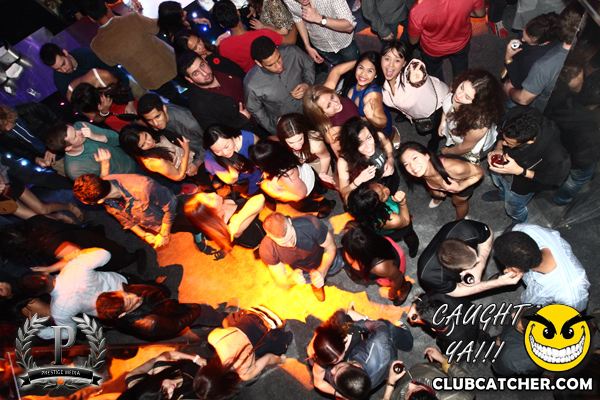 Gravity Soundbar nightclub photo 35 - November 8th, 2013