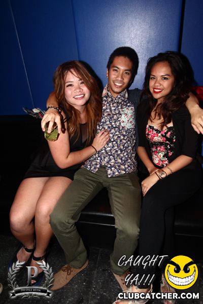 Gravity Soundbar nightclub photo 39 - November 8th, 2013