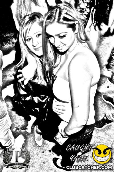 Gravity Soundbar nightclub photo 71 - November 8th, 2013