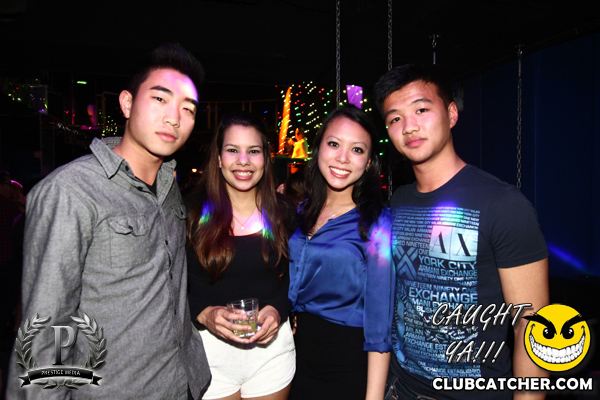 Gravity Soundbar nightclub photo 73 - November 8th, 2013