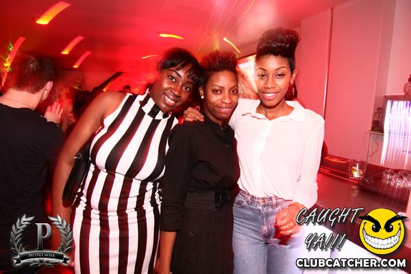 Gravity Soundbar nightclub photo 122 - November 15th, 2013