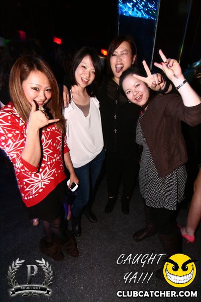 Gravity Soundbar nightclub photo 138 - November 15th, 2013