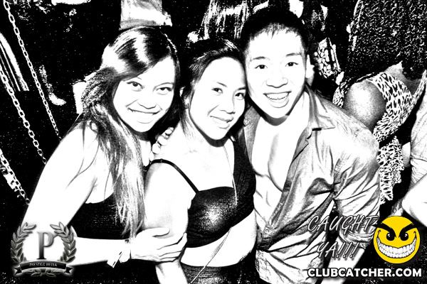 Gravity Soundbar nightclub photo 22 - November 15th, 2013