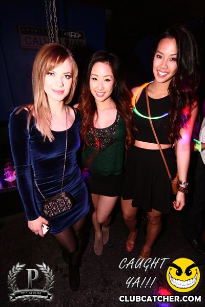 Gravity Soundbar nightclub photo 73 - November 15th, 2013