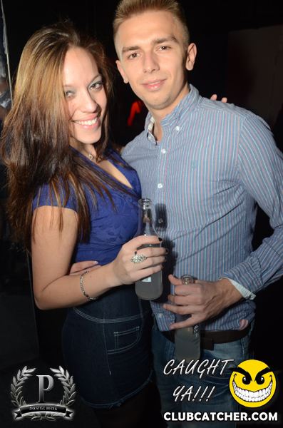 Gravity Soundbar nightclub photo 83 - November 15th, 2013