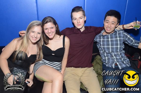 Gravity Soundbar nightclub photo 90 - November 15th, 2013