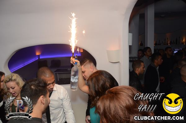 Cove 31 lounge photo 117 - November 16th, 2013