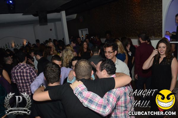 Cove 31 lounge photo 131 - November 16th, 2013