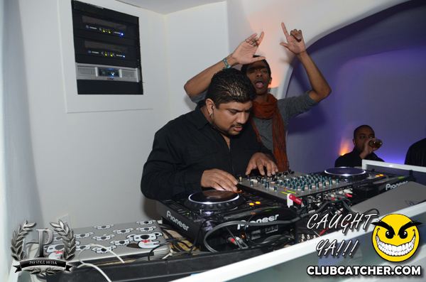 Cove 31 lounge photo 133 - November 16th, 2013