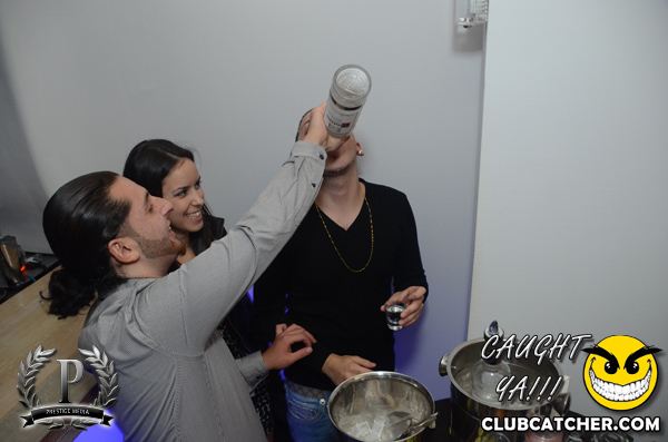 Cove 31 lounge photo 138 - November 16th, 2013