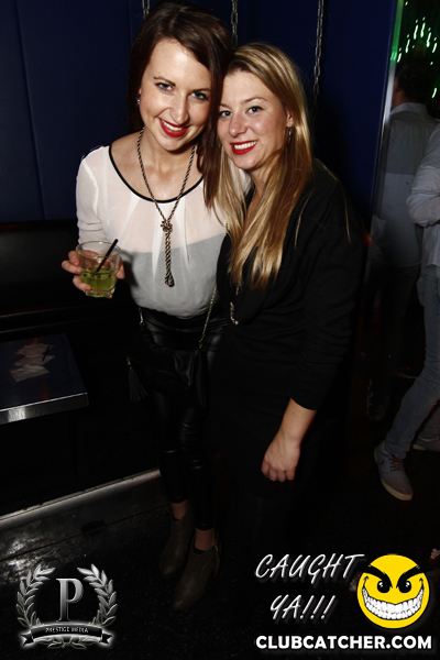 Gravity Soundbar nightclub photo 105 - November 22nd, 2013