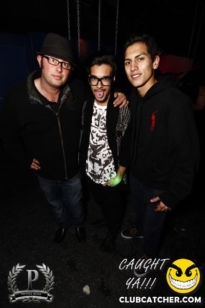 Gravity Soundbar nightclub photo 111 - November 22nd, 2013