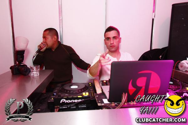 Gravity Soundbar nightclub photo 133 - November 22nd, 2013