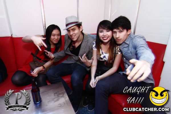 Gravity Soundbar nightclub photo 137 - November 22nd, 2013