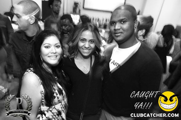 Gravity Soundbar nightclub photo 170 - November 22nd, 2013