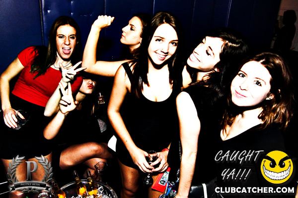 Gravity Soundbar nightclub photo 209 - November 22nd, 2013