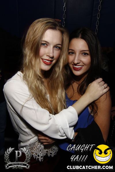 Gravity Soundbar nightclub photo 213 - November 22nd, 2013