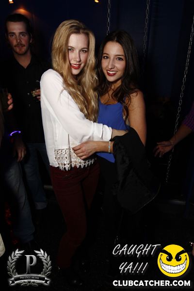 Gravity Soundbar nightclub photo 42 - November 22nd, 2013