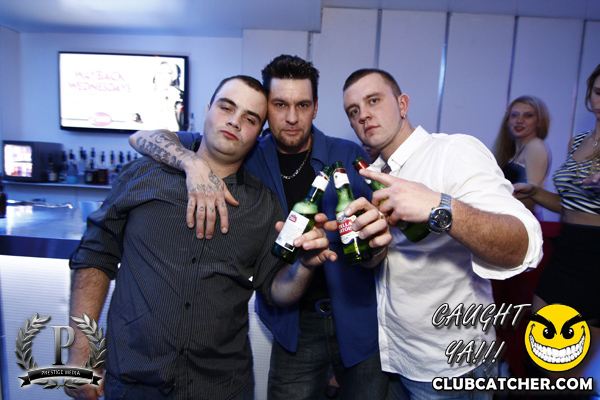 Gravity Soundbar nightclub photo 48 - November 22nd, 2013