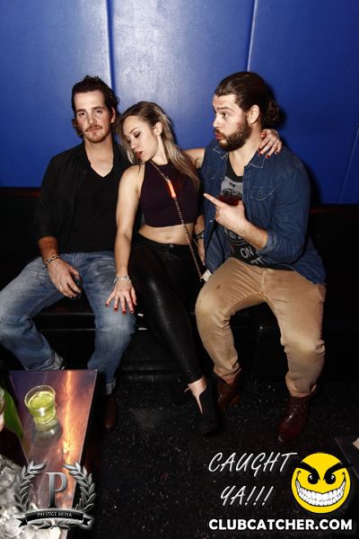 Gravity Soundbar nightclub photo 54 - November 22nd, 2013