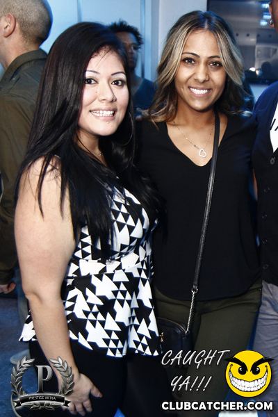 Gravity Soundbar nightclub photo 55 - November 22nd, 2013