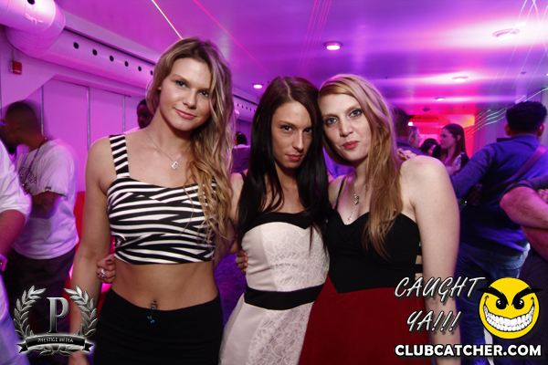 Gravity Soundbar nightclub photo 9 - November 22nd, 2013