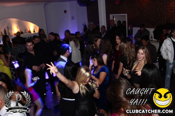 Cove 31 lounge photo 138 - November 23rd, 2013