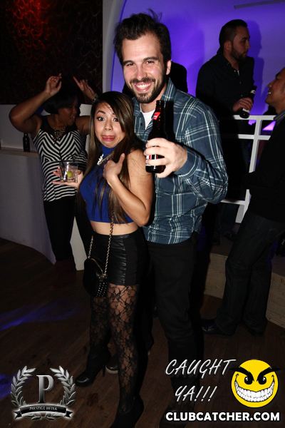 Cove 31 lounge photo 29 - November 23rd, 2013