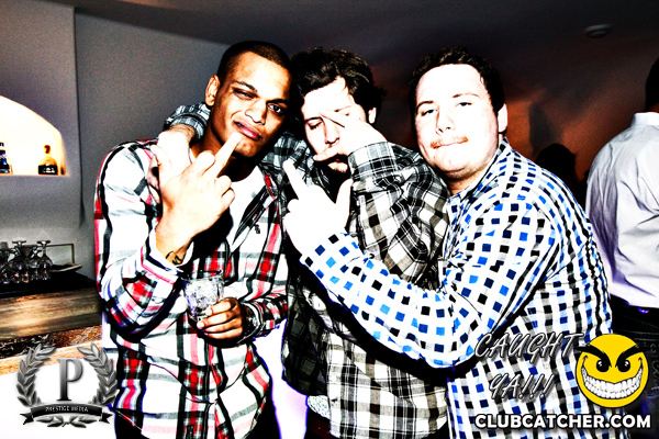 Cove 31 lounge photo 51 - November 23rd, 2013