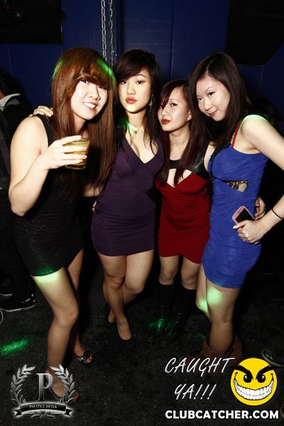 Gravity Soundbar nightclub photo 13 - November 29th, 2013