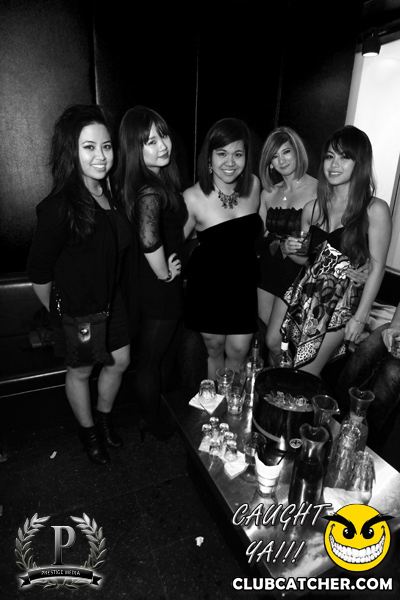 Gravity Soundbar nightclub photo 163 - November 29th, 2013