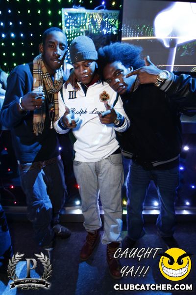 Gravity Soundbar nightclub photo 185 - November 29th, 2013