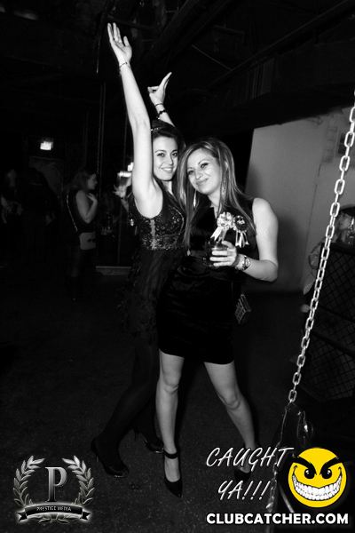 Gravity Soundbar nightclub photo 58 - November 29th, 2013