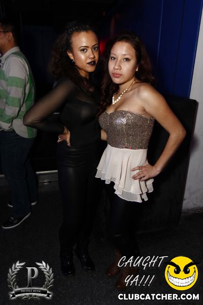 Gravity Soundbar nightclub photo 76 - November 29th, 2013