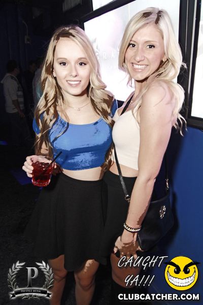 Gravity Soundbar nightclub photo 64 - December 27th, 2013