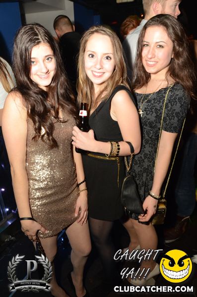 Gravity Soundbar nightclub photo 15 - December 31st, 2013