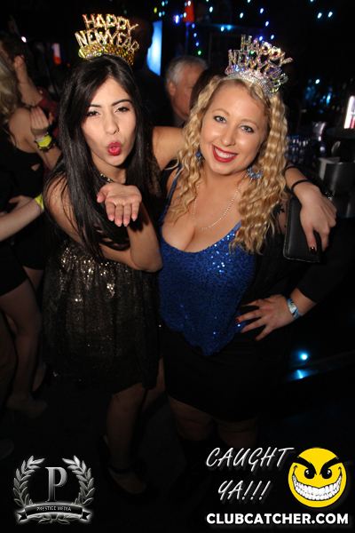 Gravity Soundbar nightclub photo 32 - December 31st, 2013