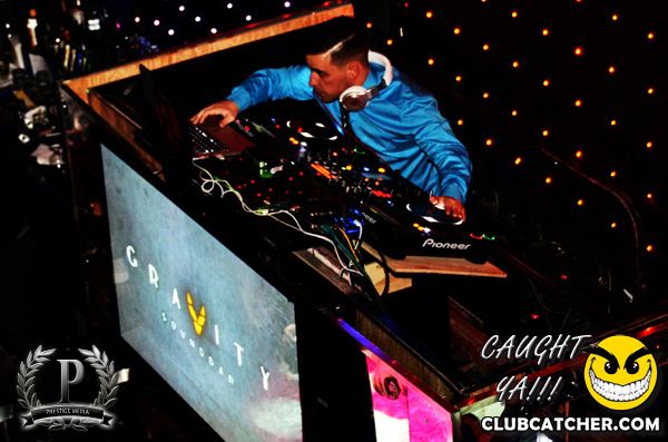 Gravity Soundbar nightclub photo 33 - December 31st, 2013